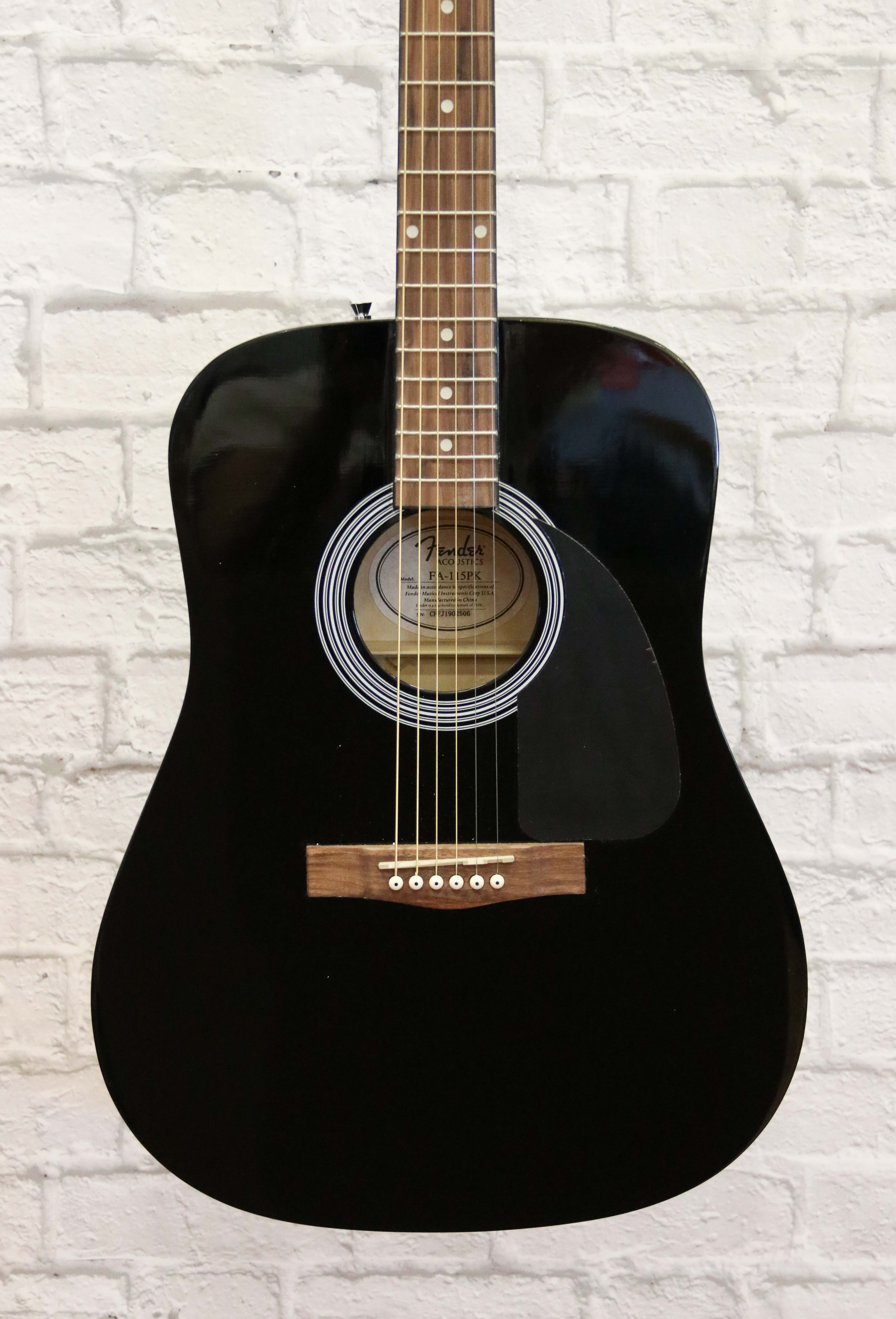 Fender FA 115 Dreadnought Acoustic  Guitar  Black  