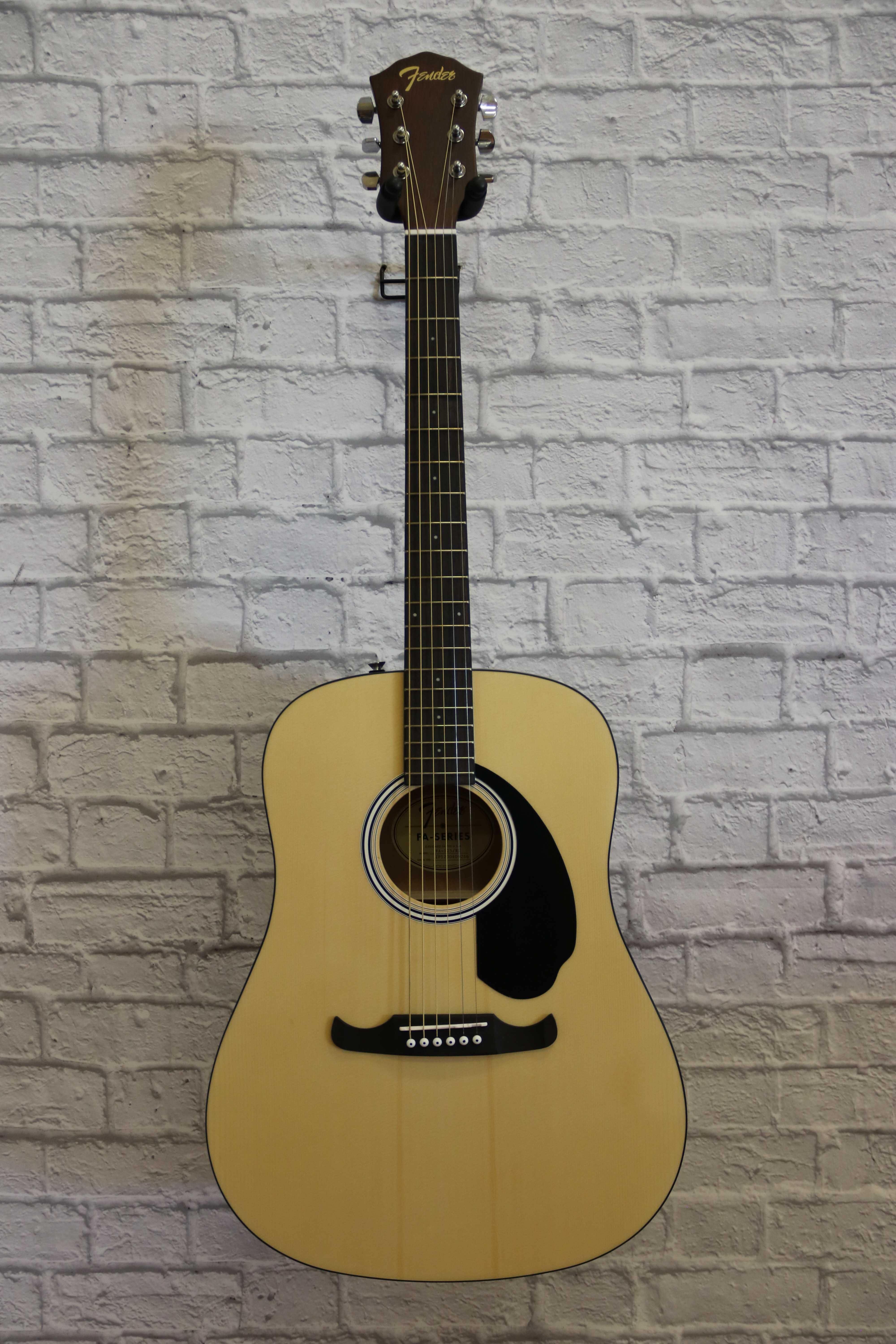 fender fa 10