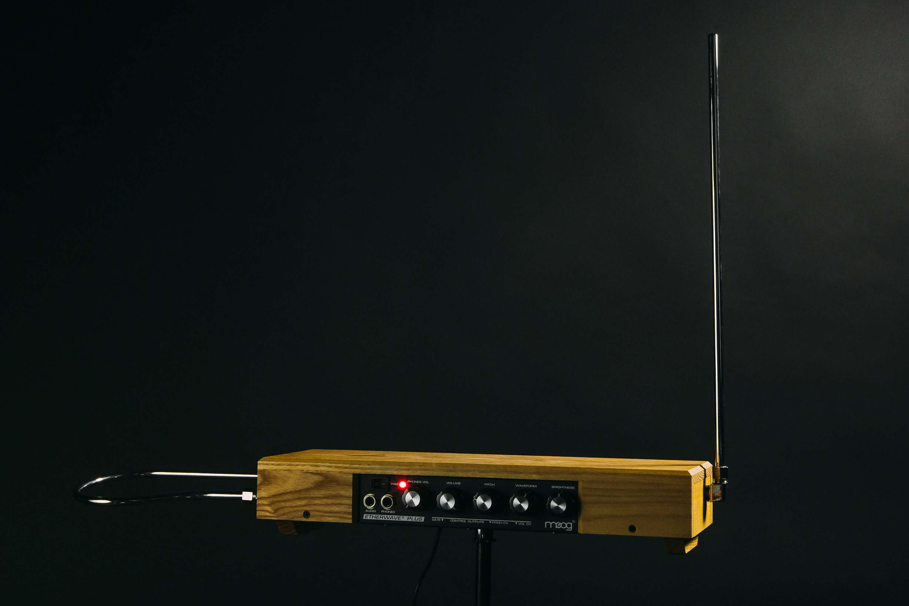 Терменвокс музыкальный инструмент. MOOG Etherwave Plus. MOOG Etherwave Theremin. MOOG Etherwave Theremin Black.